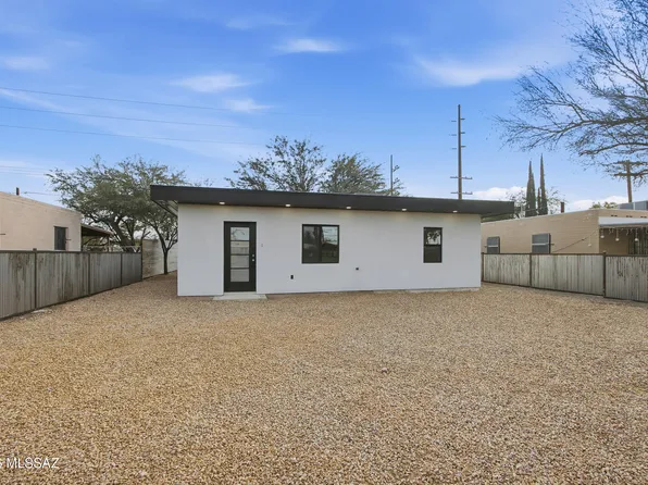 2208 E 19th St, Tucson, AZ 85719