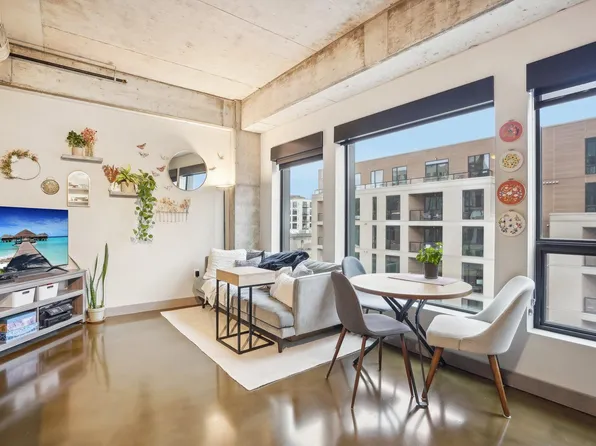 728 N 3rd St #407, Minneapolis, MN 55401