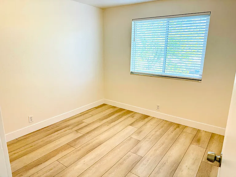 4646 S Quail Park Dr — Photo 9
