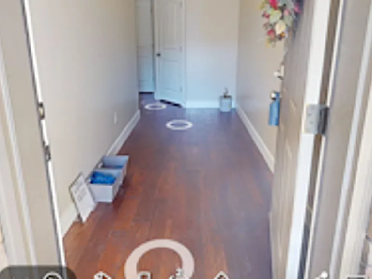 246 E Bridgewater Ln — Photo 7