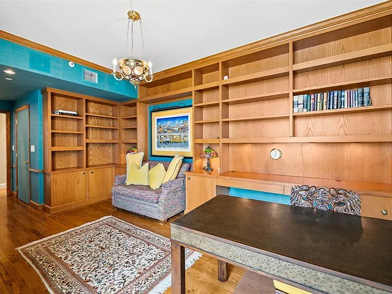 3055 Harbor Dr #1603 — Photo 27