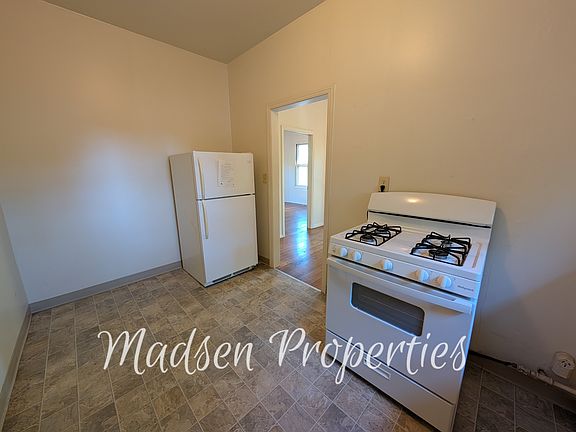 5th image of 1343 Laburnum Ave #11435117