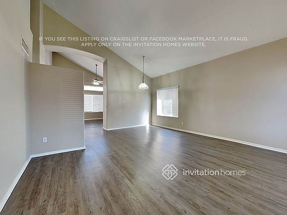 4th image of 3909 N 103rd Dr