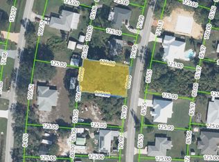 305 Aston Martin Dr, Sebring, FL 33872