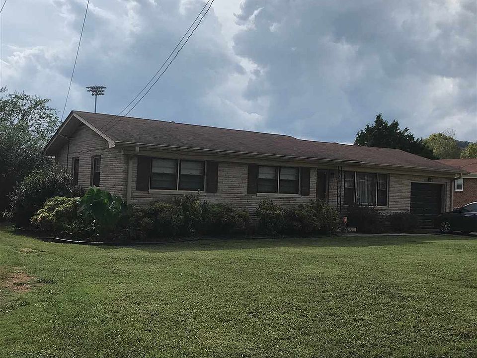1st image of 4820 Lumary Dr NW