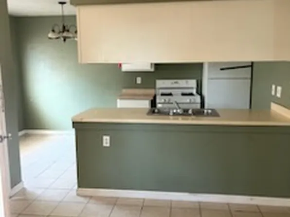 507 Wisconsin St NE APT 2B, Albuquerque, NM 87108