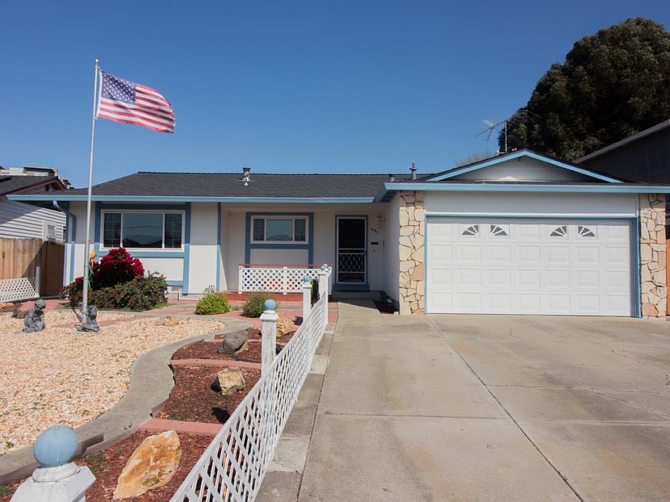 1st image of 451 Bellwood Dr