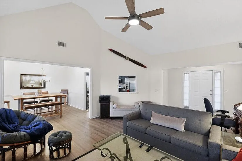 Fully furnished home in Marietta GA — Photo 2