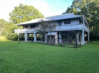 420 SE 371st St, Suwannee, FL 32692
