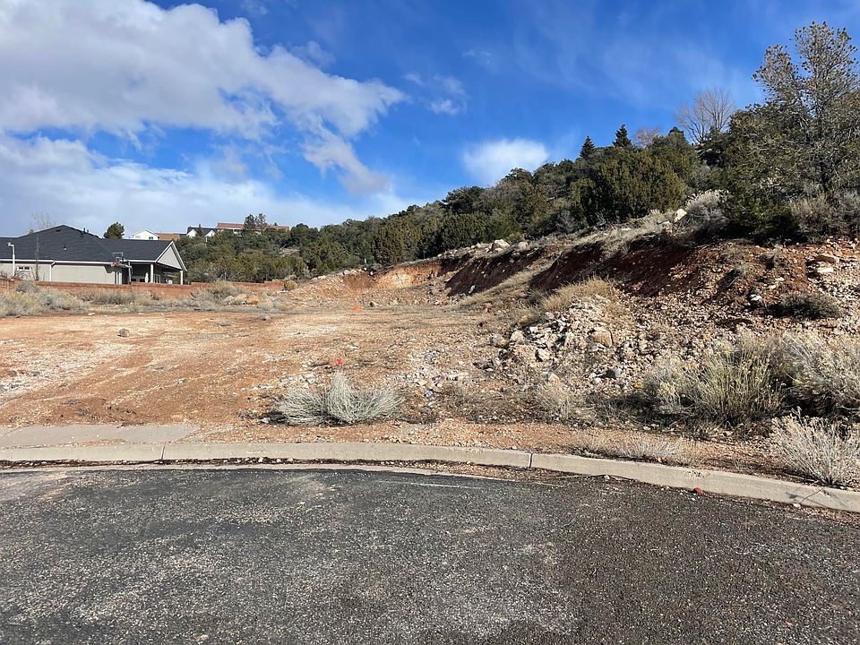 1st image of 143 S Heavenly View Cir