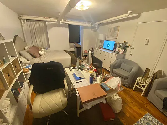 Rented by J PRESTON AND ASSOCIATES INC | media 19