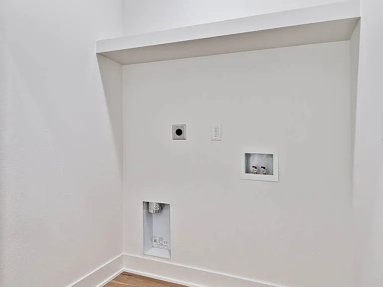 206 NW 9th St — Photo 22