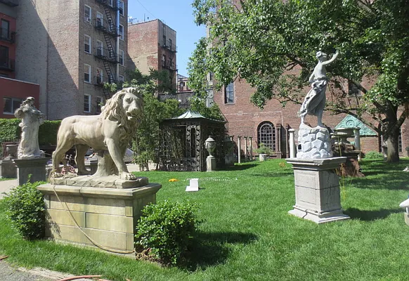 Rented by Waverly Realty Associates | media 47