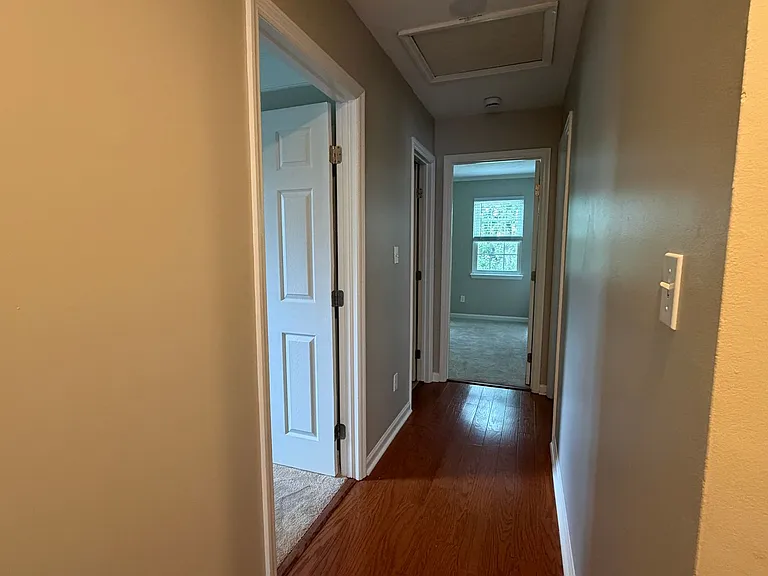 193 Amelia Dr W — Photo 15