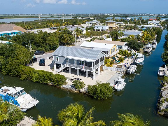 4th image of 27302 Antigua Ln