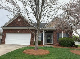 12 Water Gap Ct, Greensboro, NC 27455