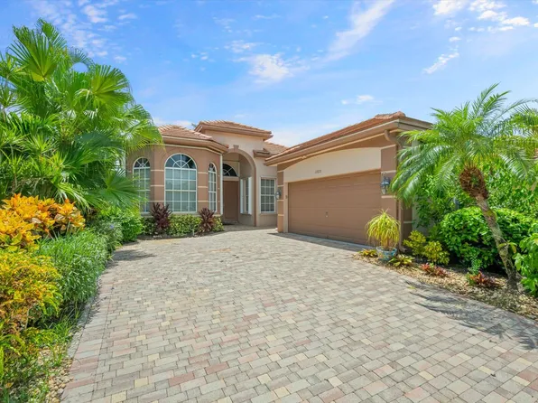 10870 Royal Devon Way, Lake Worth, FL 33449