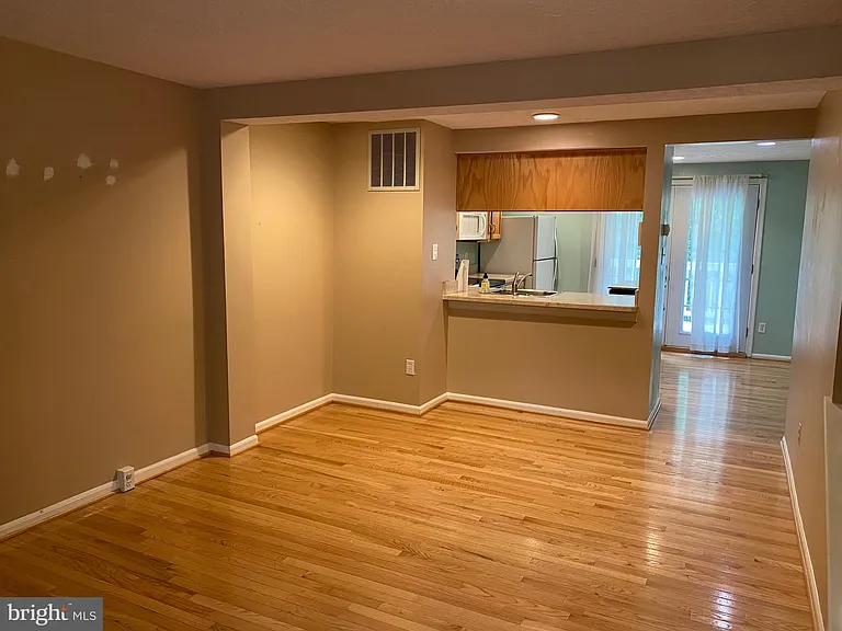 11906 Fieldthorn Ct — Photo 4