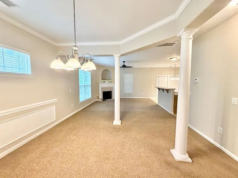240 Summer Hill Way — Photo 7