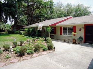 28032 Tammi Dr, Tavares, FL 32778