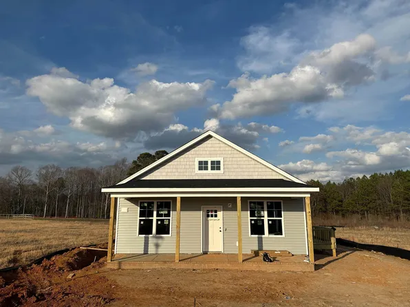 55 Katniss Ct, Middlesex, NC 27557