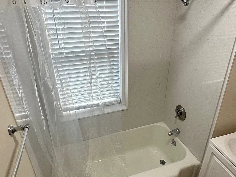 6 Littles Ln #31 — Photo 9