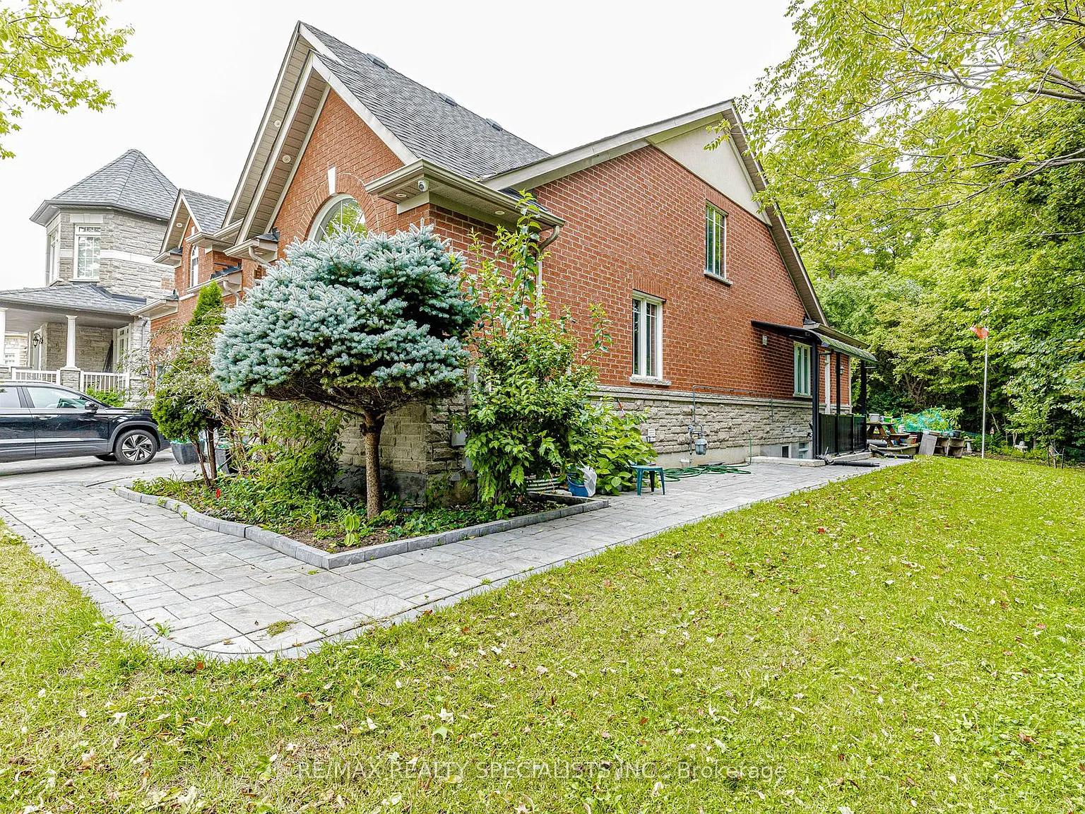 2 bed, $1,895 — Photo 4