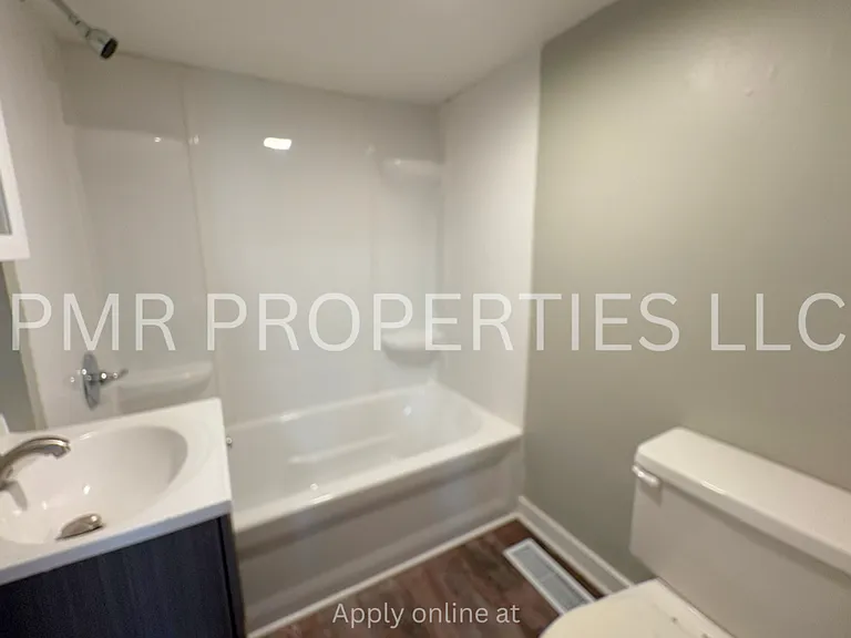 830 Warsaw Ave — Photo 5