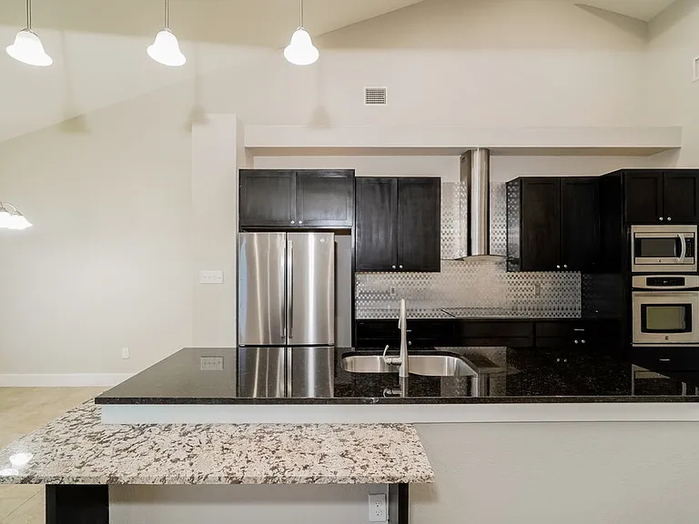 3906 Bogie Way — Photo 9