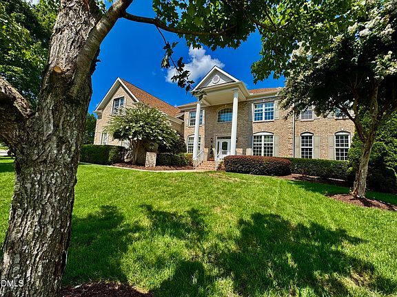 2nd image of 9628 Clubvalley Way