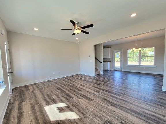 5th image of 929 Kalu Dr Lot 10
