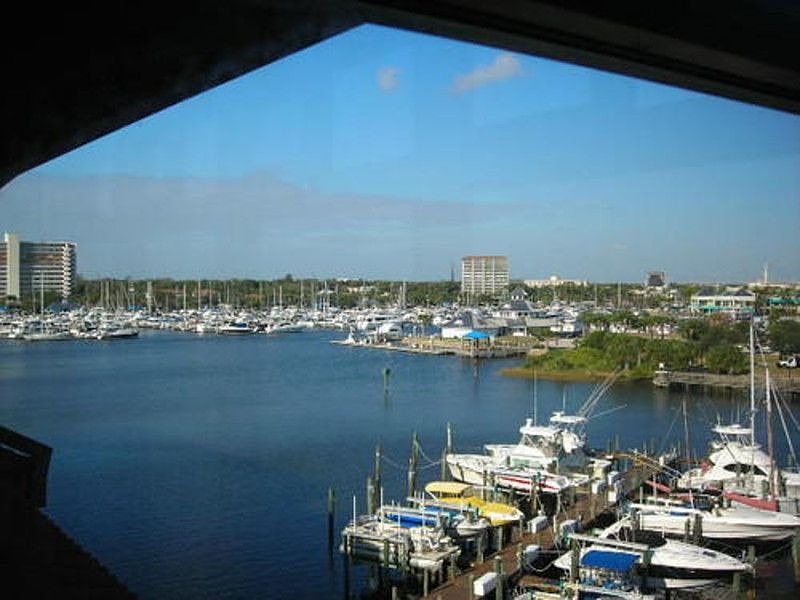 1st image of 651 Marina Point Dr