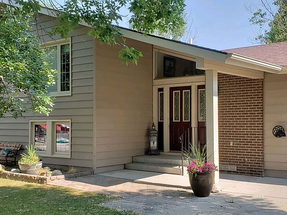 2nd image of 6642 Browning Dr