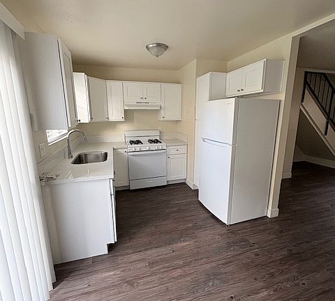 3rd image of 288 N Spruce Ave #70