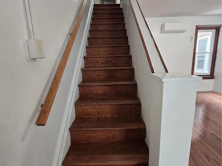 138 S 14th St — Photo 15