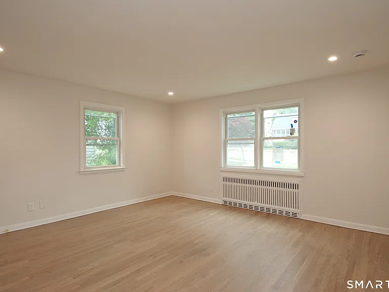 306 Courtland Ave #1 — Photo 5
