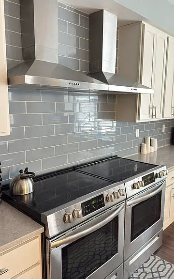 1601 W Kilbourn Ave #1-20 — Photo 13