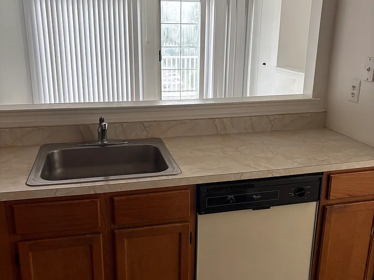4965 Winterbury Dr — Photo 14