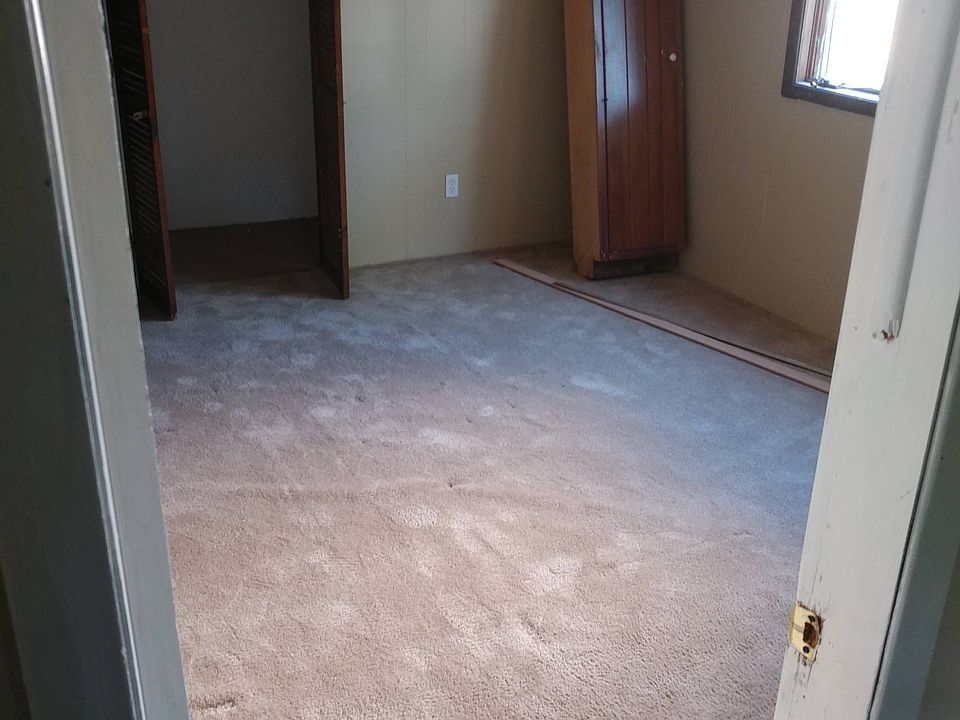 1st floor bedroom