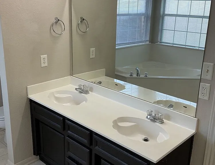 4401 Ethel Ave — Photo 14