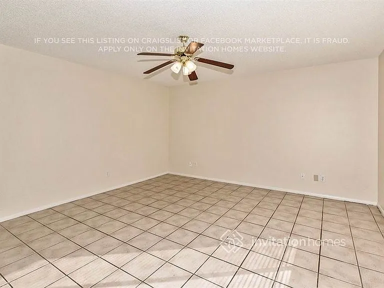 6002 W Roanoke Ave — Photo 3