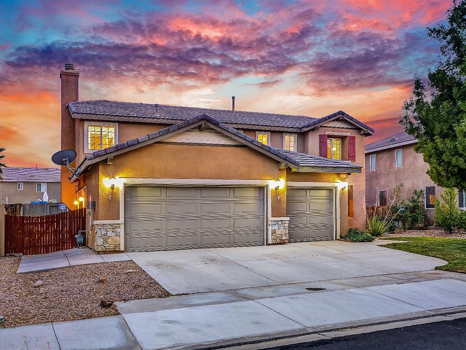 1st image of 13755 Dove Ct