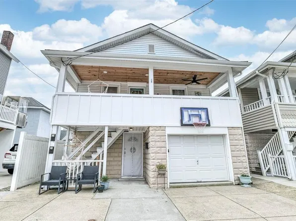 200 N Sacramento Ave #2, Ventnor City, NJ 08406