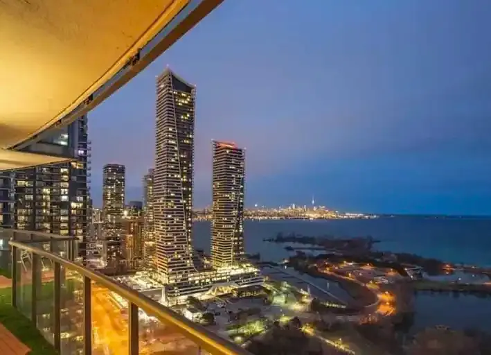 2230 Lake Shore Blvd W #2207 — Photo 3