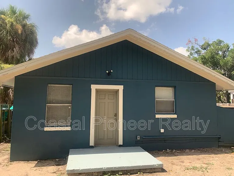 2308 E 15th Ave — Photo 7