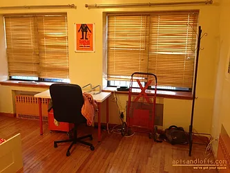 Rented by aptsandlofts.com