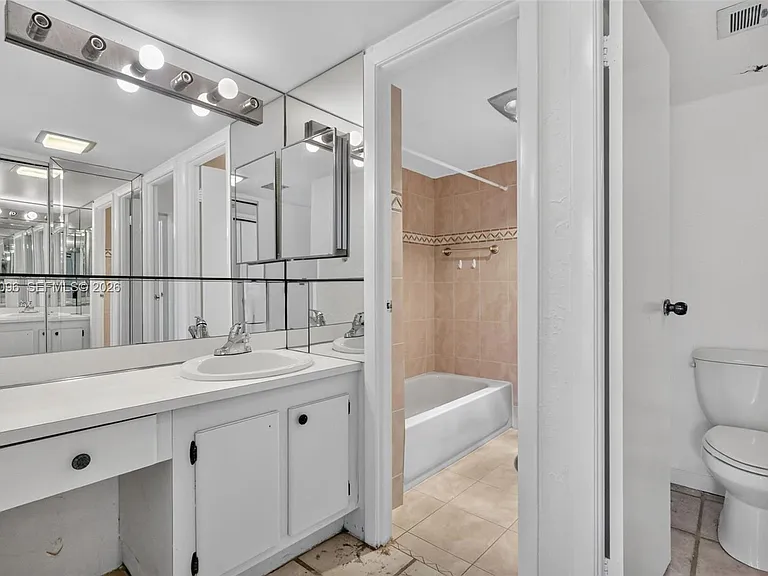 20335 N Country Club Dr #107 — Photo 9