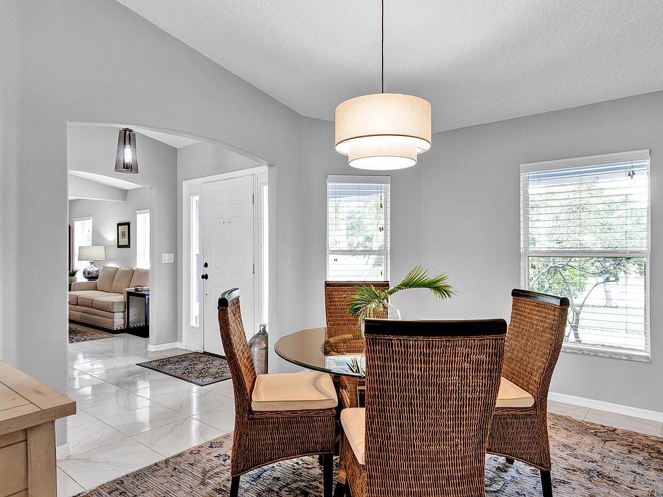 1st image of 165 36th Court SW