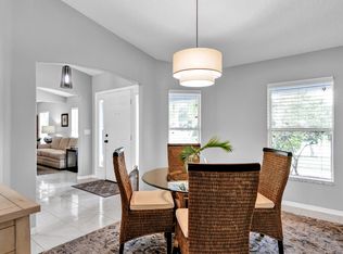 165 36th Ct SW, Vero Beach, FL 32968