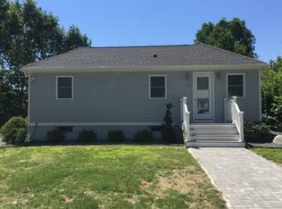 29 Rice St, Johnston, RI 02919